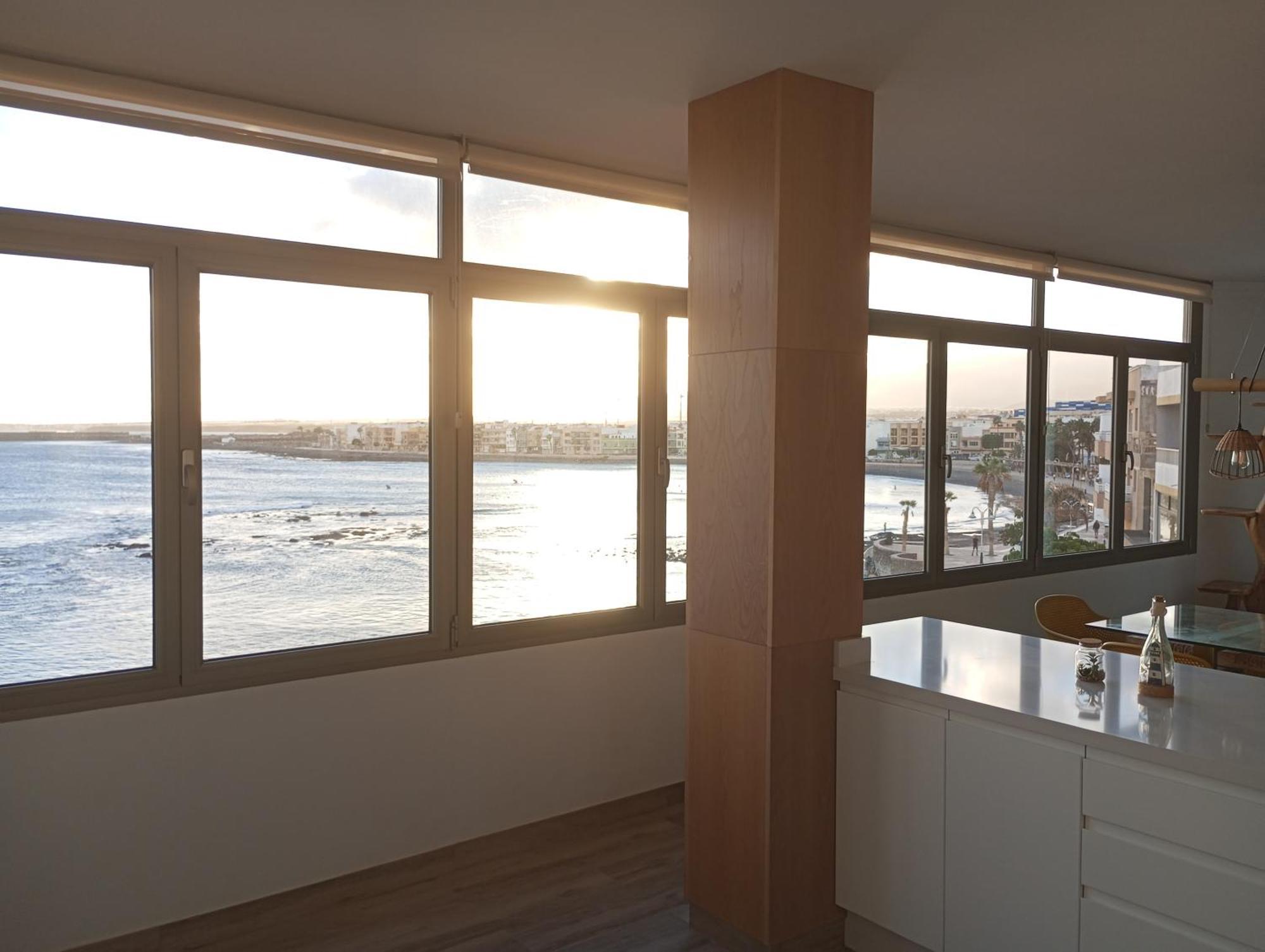 Ferienwohnung Sea View On Arinaga Beach Exterior foto
